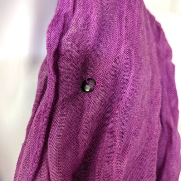 NWOT - Lightweight Soft/Muted Grape Color Infinity Scarf - Picture 8 of 8
